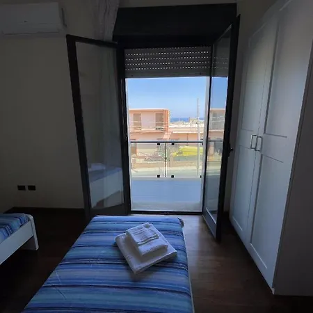 Geltrude Apartment Avola